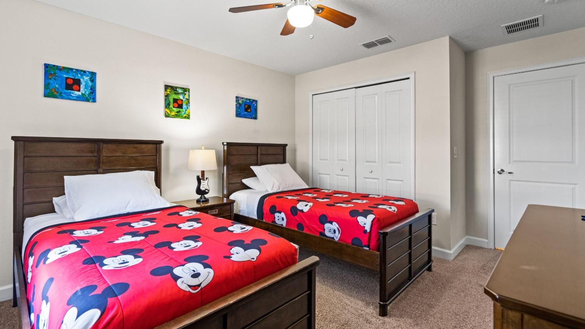 Holiday home Stunning 5 Minutes Away Disney! *